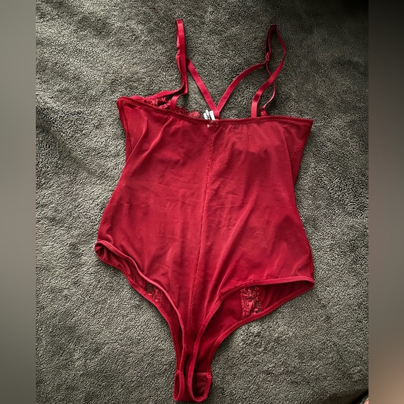 Somebody to love teddy 💕 - Picture 4 of 6